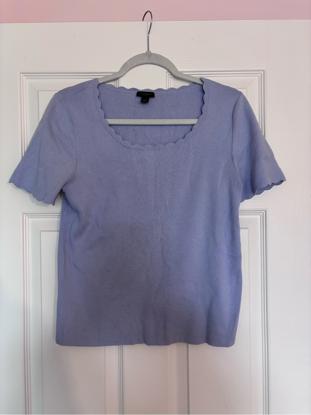 Ann Taylor Factory Lavender Scallop Neck Short Sleeve Sweater